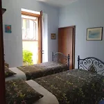 شقة Il Giardino Dei Fiori -free Private Parking مانديلو ديل لاريو