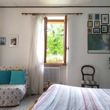 Il Giardino Dei Fiori -free Private Parking شقة